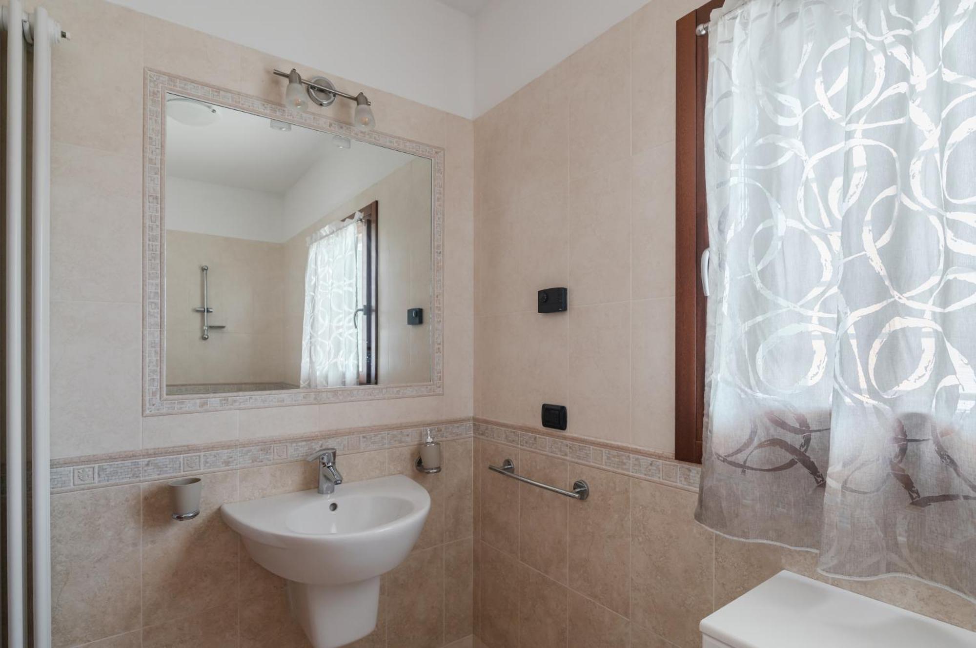 Sweety Kalimera House With Private Parking&Garden! อาบาโนแตร์เม ภายนอก รูปภาพ