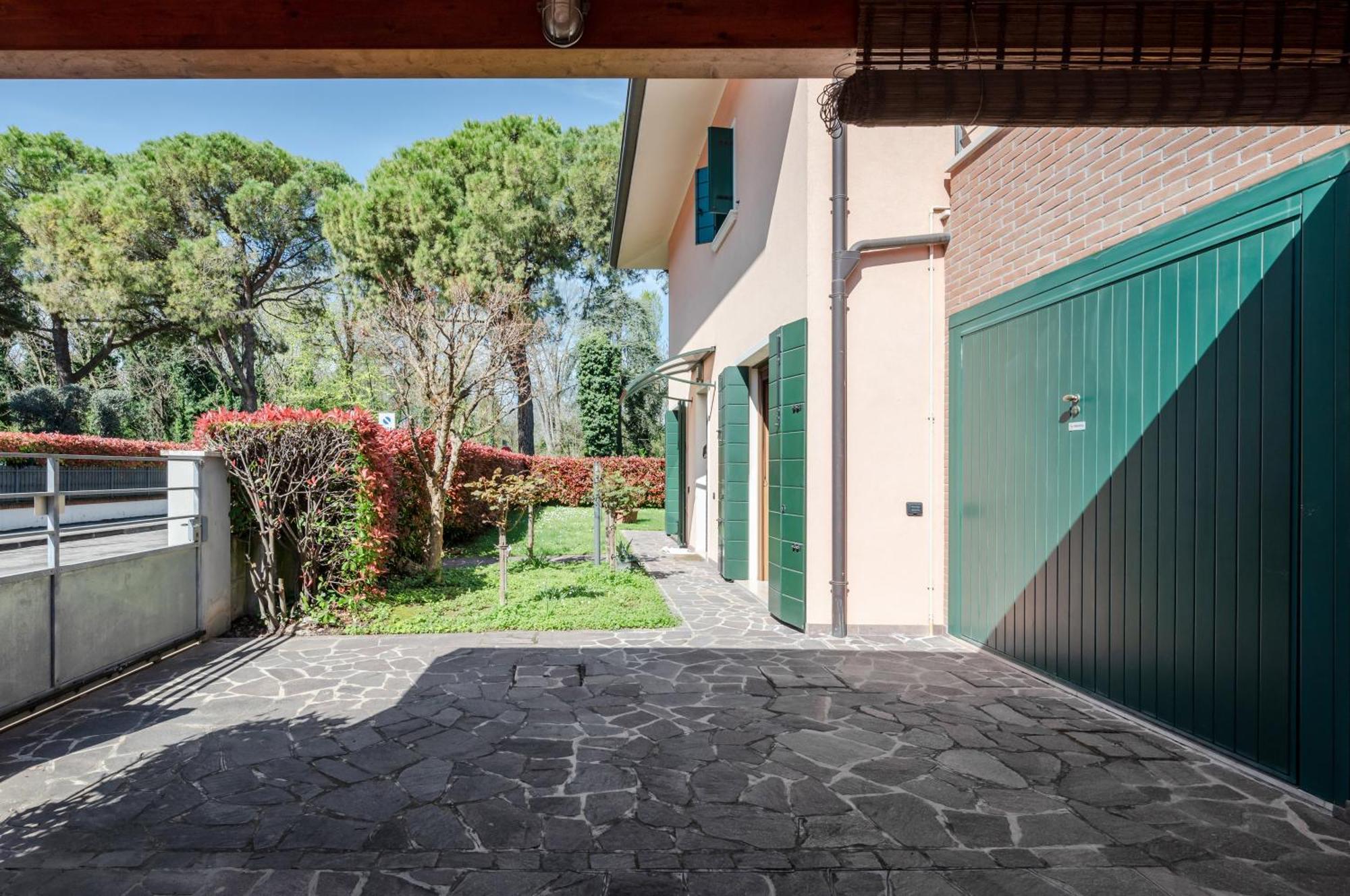 Sweety Kalimera House With Private Parking&Garden! อาบาโนแตร์เม ภายนอก รูปภาพ